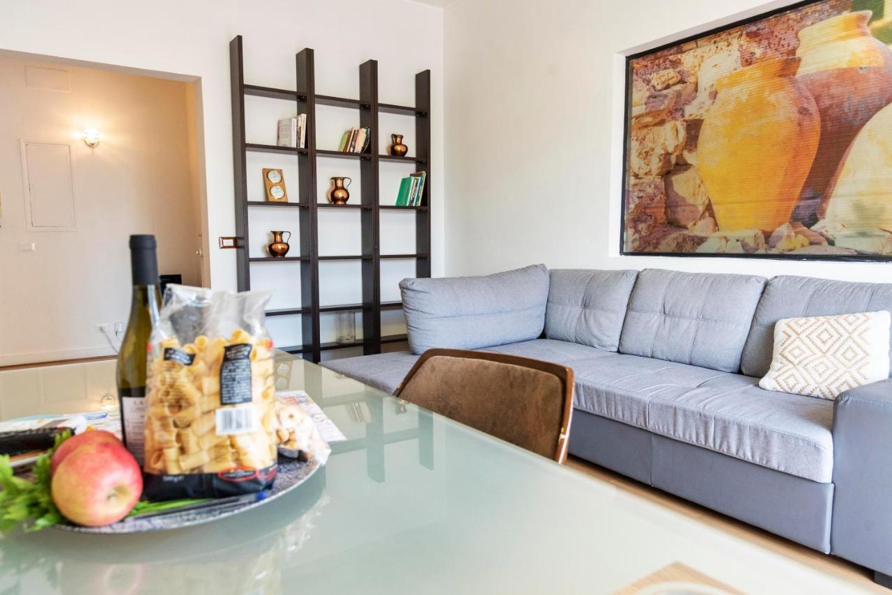 Merulana Suite S.Peter โรม ภายนอก รูปภาพ